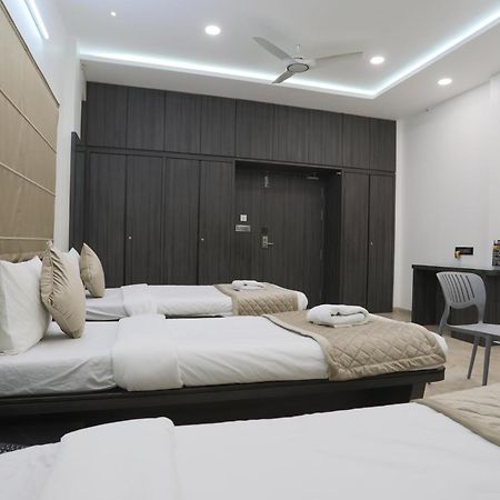 Hotel Ajinkya Palace ออรังกาบัด ภายนอก รูปภาพ