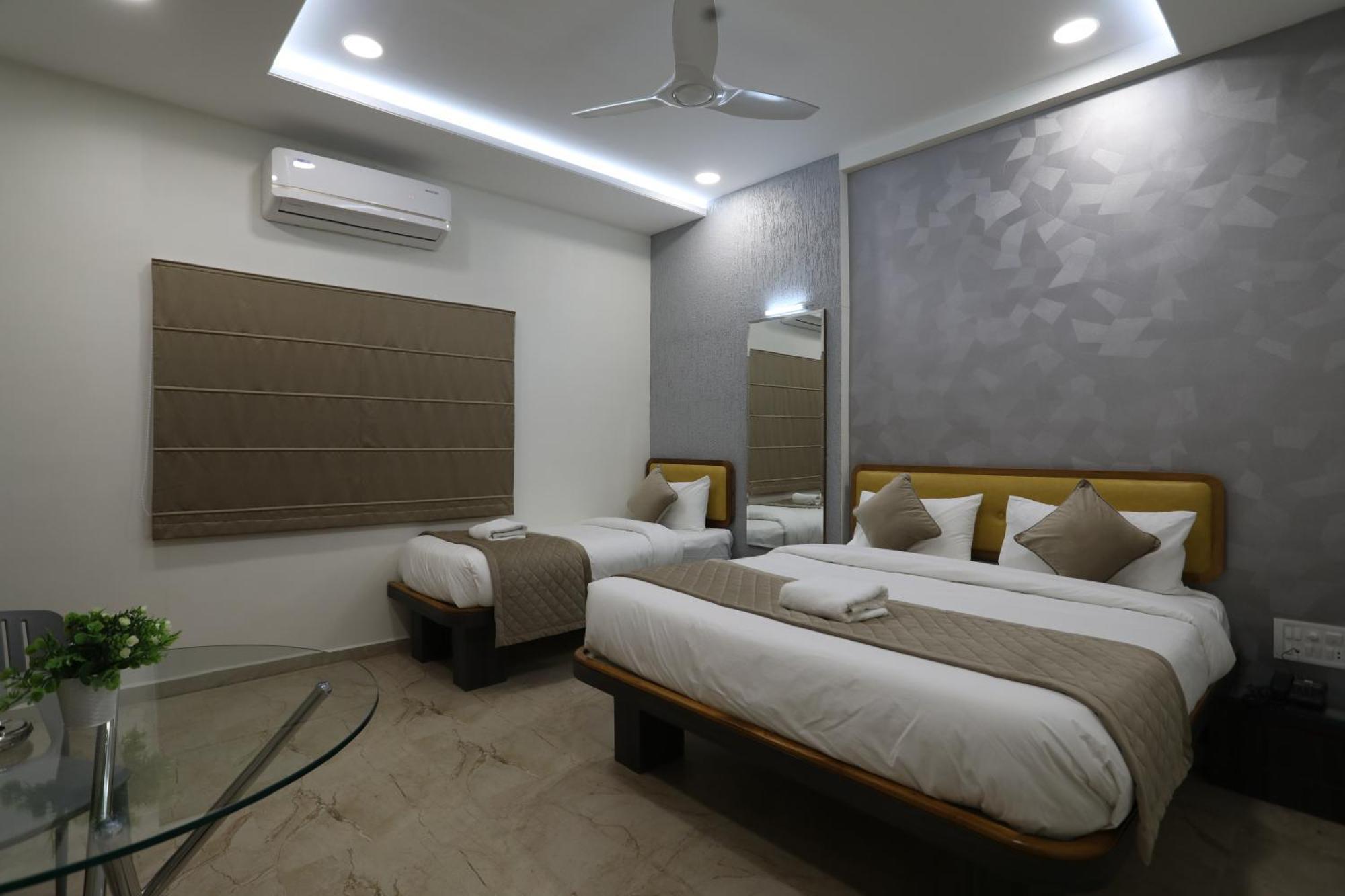 Hotel Ajinkya Palace ออรังกาบัด ภายนอก รูปภาพ